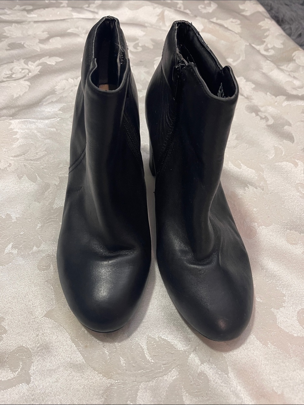 Hush Puppies Black Leather Ankle Booties